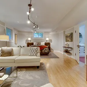 https://lovejoy-nook.portland-hotels.info